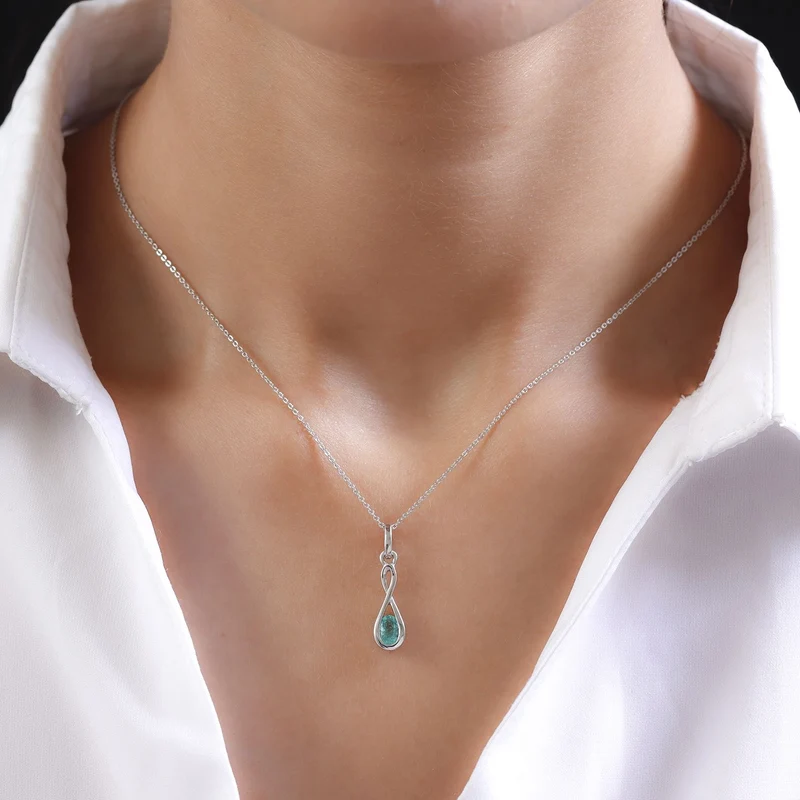 Äthiopischer Smaragd-Anhänger mit Kette, 925 Silber platiniert ca. 0.40 ct