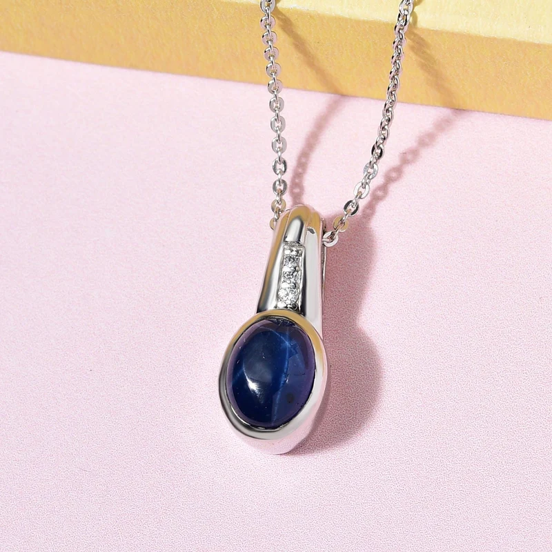 Blauer Stern Saphir (Diffundierter), weißer Zirkon Anhanger mit Kette, 925 Silber platiniert ca. 2.16 ct
