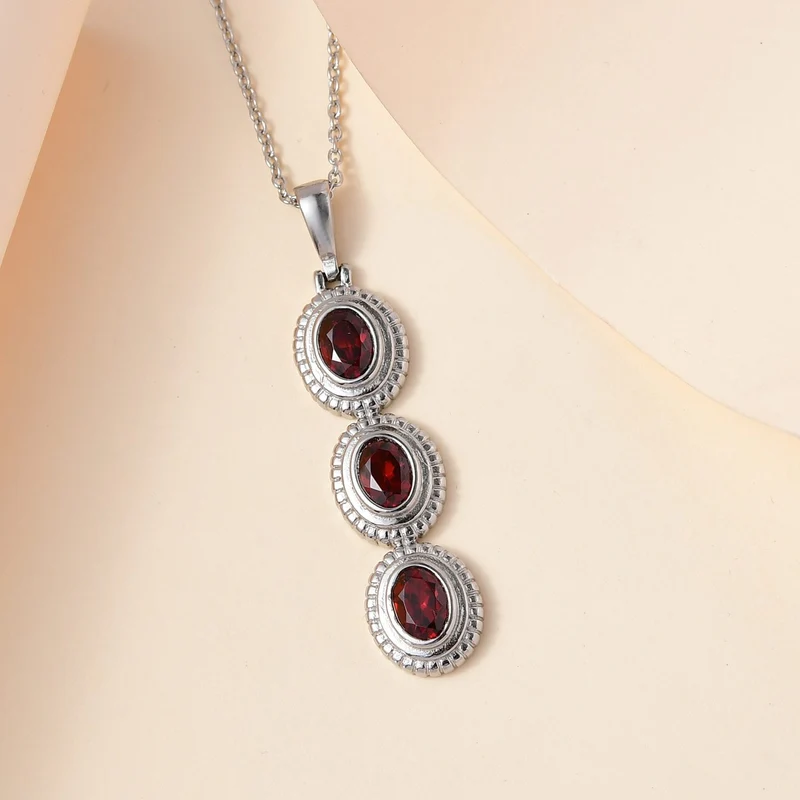 Roter Granat Anhänger mit Kette im Schmuckset, Edelstahl ca. 2,25 ct