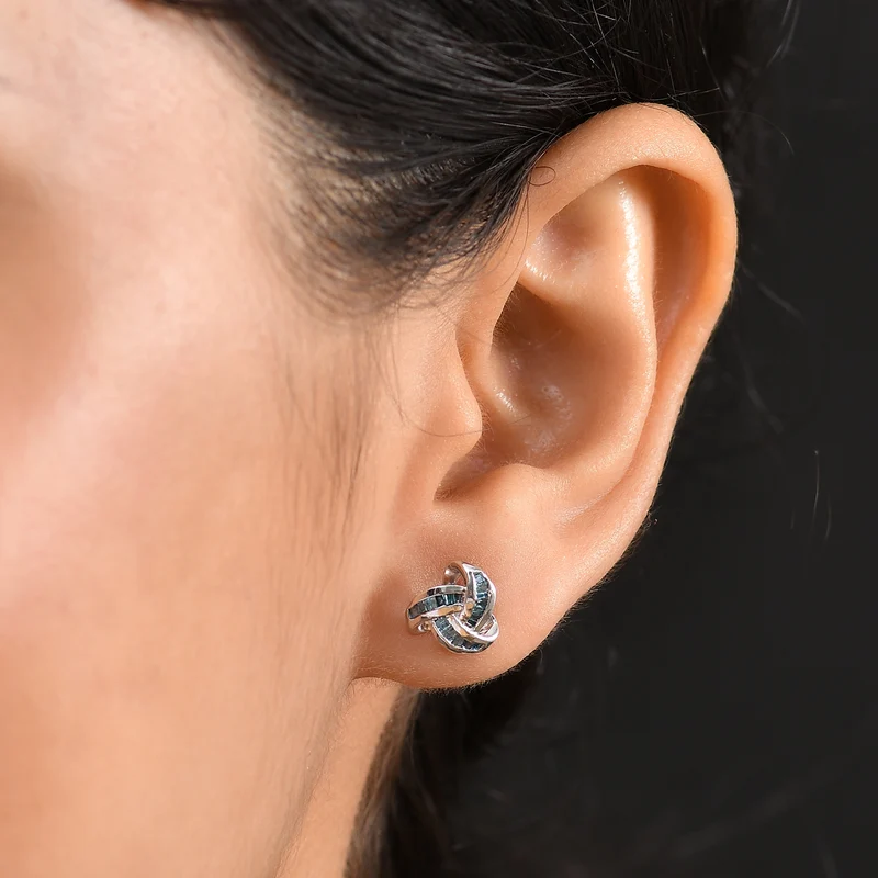 D'Joy blaue Diamant Liebesknoten Ohrstecker, 925 Silber platiniert - 0,25 ct.