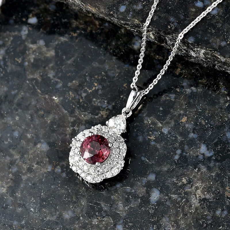 D'Joy AA Himbeer Zirkon, Moissanit AGI zertifiziert Schmuckset (10-15 Werktage Lieferzeit) ca. 50 cm 925 Silber Rhodiniert ca. 2,65 ct.