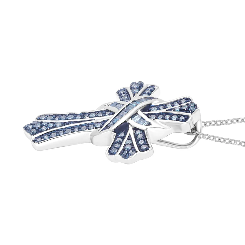 Blauer Diamant-Kreuz-Anhänger mit Kette, ca. 40+5 cm, 925 Silber platiniert ca. 0.50 ct