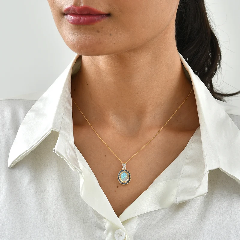 D'Joy AAA Natürlicher, äthiopischer Welo Opal, Moissanit Anhänger mit Kette, ca. 50 cm 925 Silber 585 Vergoldet ca. 2.32 ct