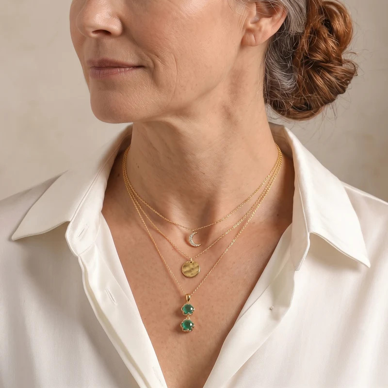 D'Joy Smaragd Triplett Quarz Anhänger mit 50cm Kette, 925 Silber platiniert und vergoldet - 2 ct.