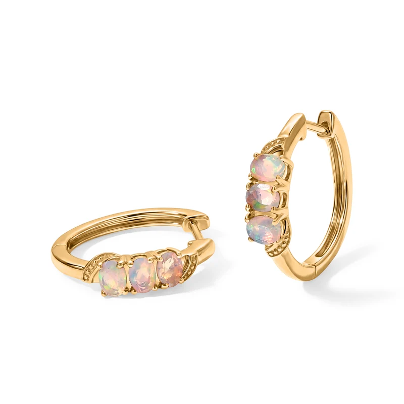 EverTrue AA natürliche, äthiopische Welo Opal Trilogie Ohrringe, Messing mit Gelbgold E-Beschichtung - 0,65 ct.