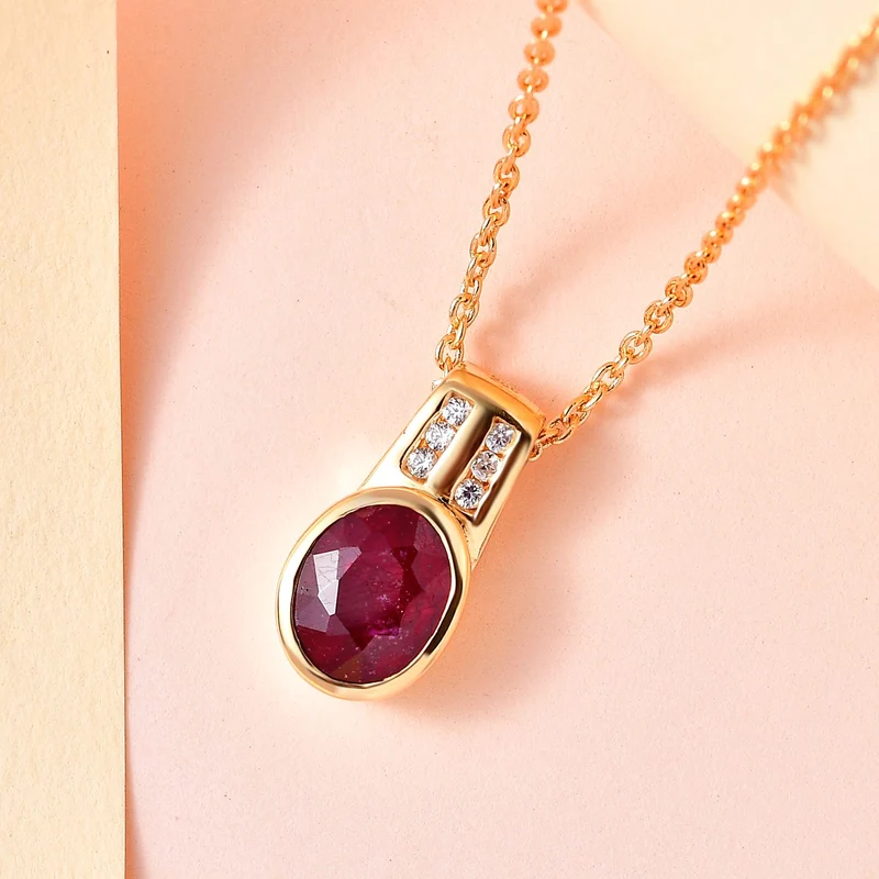 Afrikanischer Rubin (Fissure gefüllt), Weißer Zirkon Schmuckset 925 Silber vergoldet ca. 2.41 ct