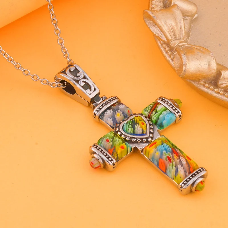 Oxidierter Kreuz-Anhänger im Murano-Stil mit 50cm Kette, Edelstahl