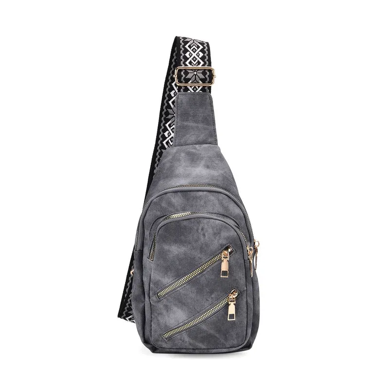 Crossbody-Slingbag aus Nylon mit RFID-Schutz, ca. 19 x 8 x 32 cm, verstellbarer Trageriemen, rosa