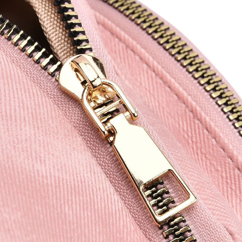 Crossbody-Slingbag aus Nylon mit RFID-Schutz, ca. 19 x 8 x 32 cm, verstellbarer Trageriemen, rosa