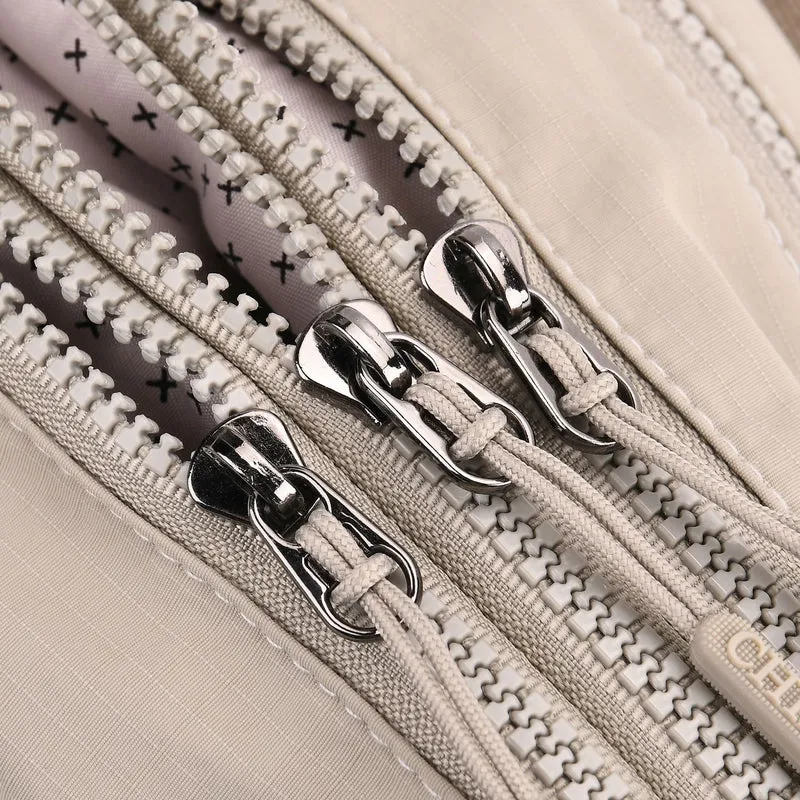 Crossbody-Tasche aus Nylon, mit mehreren Reißverschlussfächern und verstellbarem Schulterriemen, 24x15x9cm, Schwarz