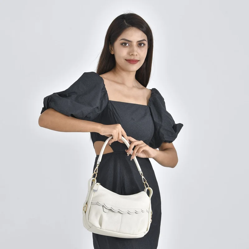 Crossbody Bag aus echtem Leder, gewelltes Design, Größe 29x9x20cm, grau