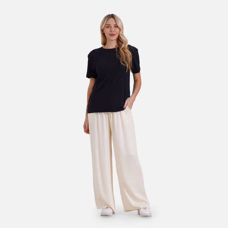 Locker geschnittene Damenhose mit Gummibund - 100% Viskose, Seitentaschen, Einheitsgröße, Länge: 106cm, Dehnbund: 60cm, beige
