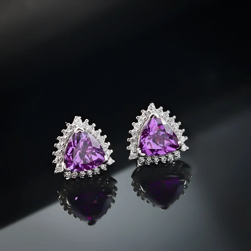 LUXURIANT(10-15 Werktage Lieferzeit) 3,27 ct. AGI zertifizierte AAA Labor Lila Saphir und Labor Diamant Ohrringe in 417 Weißgold