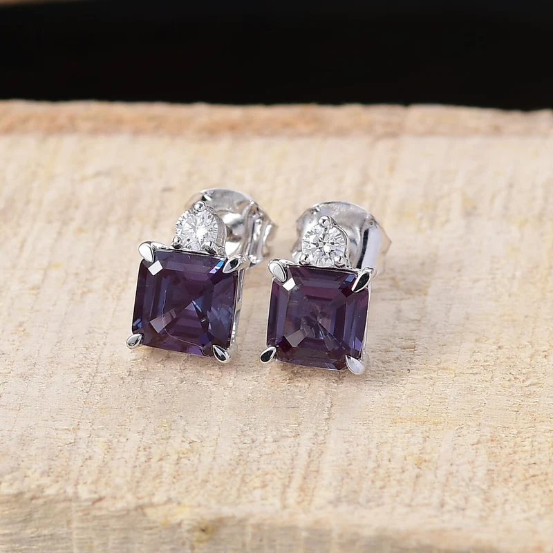 LUXURIANT 2,56 ct. AGI zertifizierte und geprüfte AAA Labor Alexandrit und Labor Diamant Ohrringe in 417 Weißgold