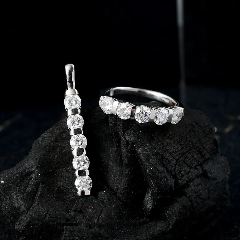 2er Set - Moissanit Anhänger und Ring, 925 Silber vergoldet, Größe (20.00), ca. 2,26 ct.