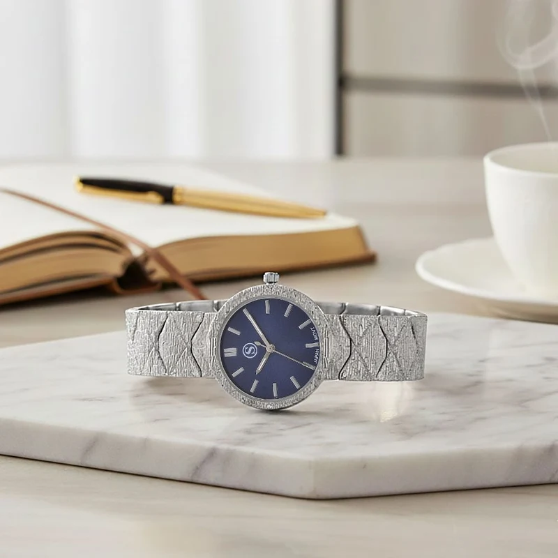 STRADA - Japanisches Uhrwerk, Burgunder Zifferblatt mit goldplattiertem Alloy Armband, 20 cm