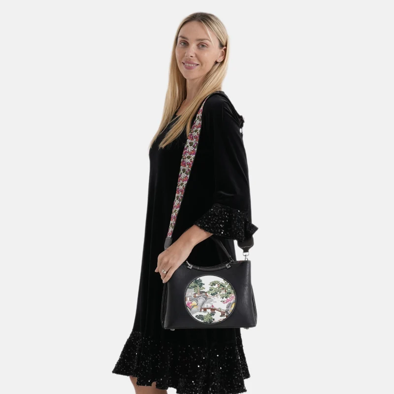 Florale Kunstprint Crossbody-Tasche mit gemustertem Schulterriemen, 30 x 18 x 22 cm, Marineblau