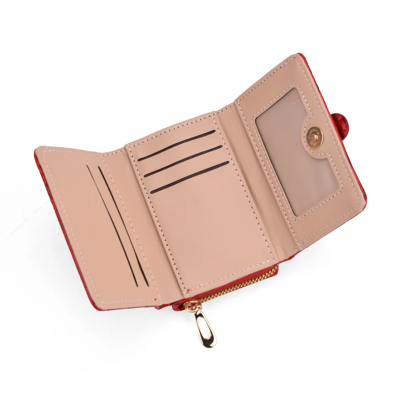 Stilvolle Geldbörse mit Krokodilprägung und RFID-Schutz, 11x8 cm, Grün