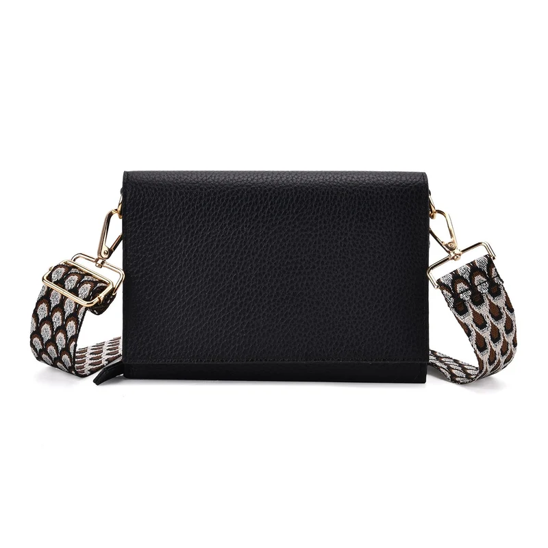 Crossbody-Tasche mit Überschlag und modischem Gliederriemen, RFID-Schutz, ca. 20x4x14 cm , Grün