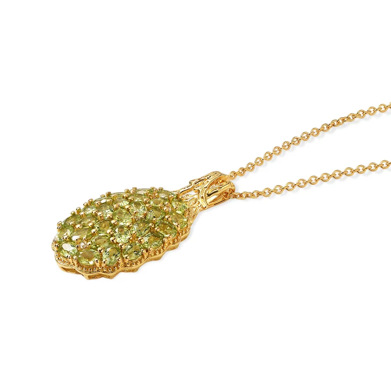 EverTrue Peridot und Zirkon Cluster Anhänger mit 50cm Edelstahl-Kette, Bronze mit Gelbgold-E-Beschichtung - 5,20 ct.