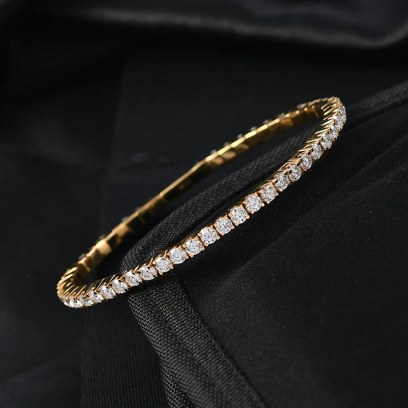 D'Joy Moissanit Armreif ca. 19 cm 925 Silber rhodiniert ca. 8.32 ct