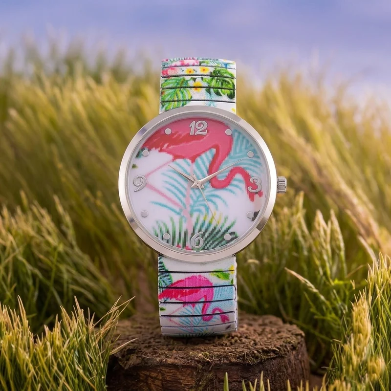 STRADA Armbanduhr - Flamingo-Zifferblatt, Japanisches Uhrwerk, Stahlgehäuse, elastisches Edelstahlarmband, wasserresistent