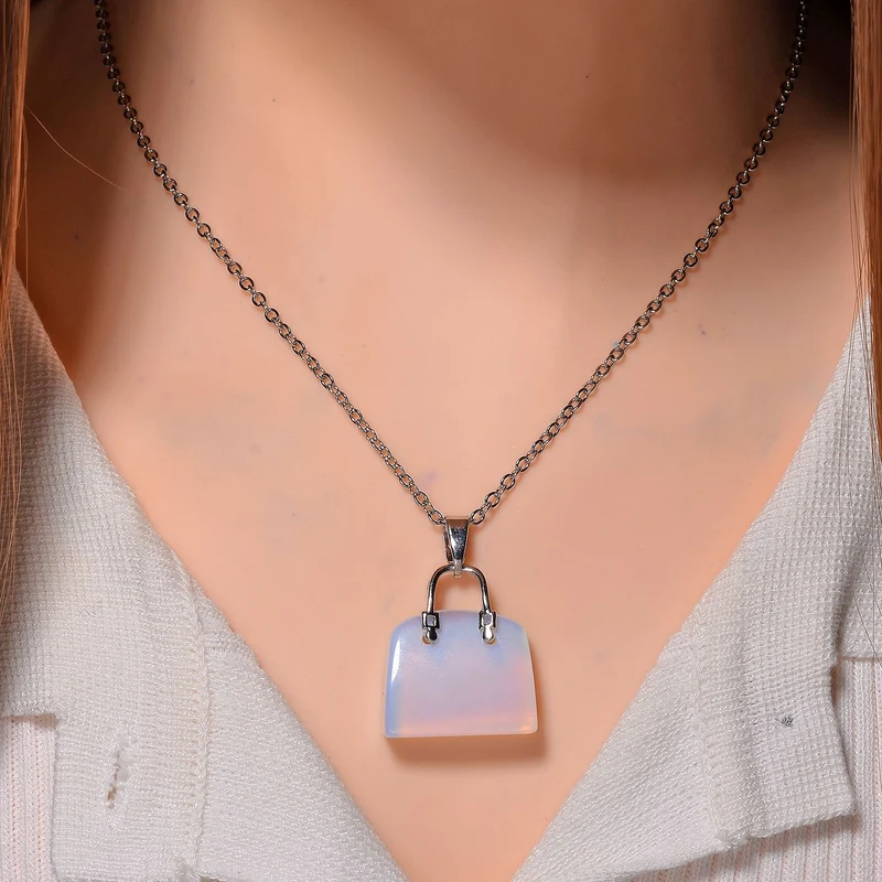 Blauer Howlit Anhänger mit Kette, Reiner Edelstahl ca. 50.00 ct