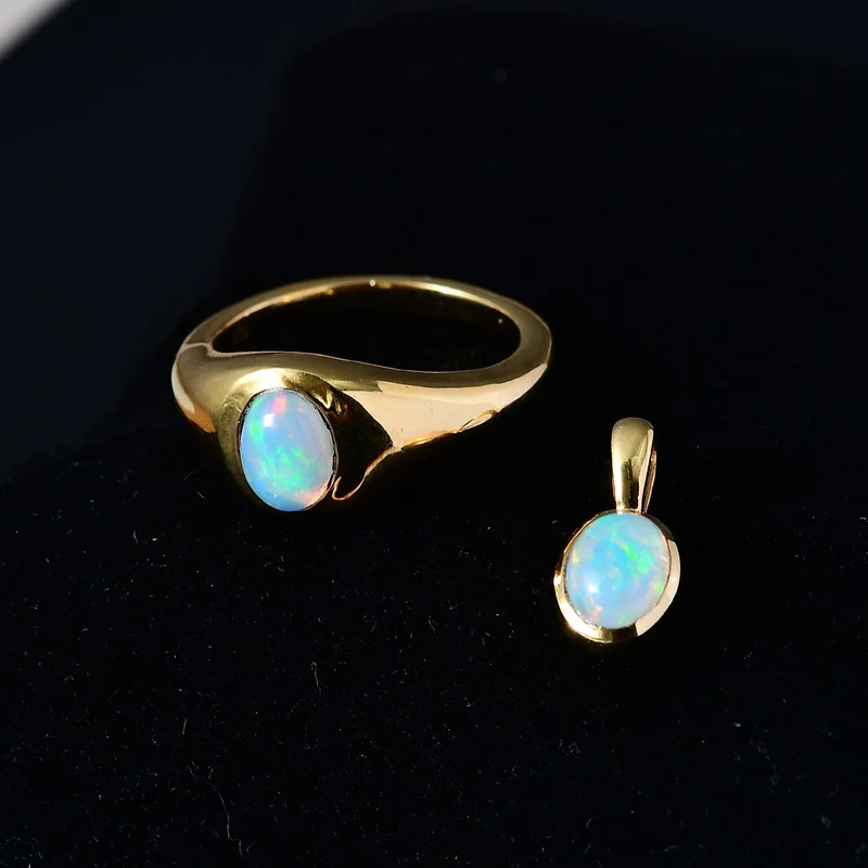 AA Natürlicher, äthiopischer Welo Opal Schmuckset 925 Silber Gelbgold Vermeil (Größe 19.00) ca. 1.04 ct