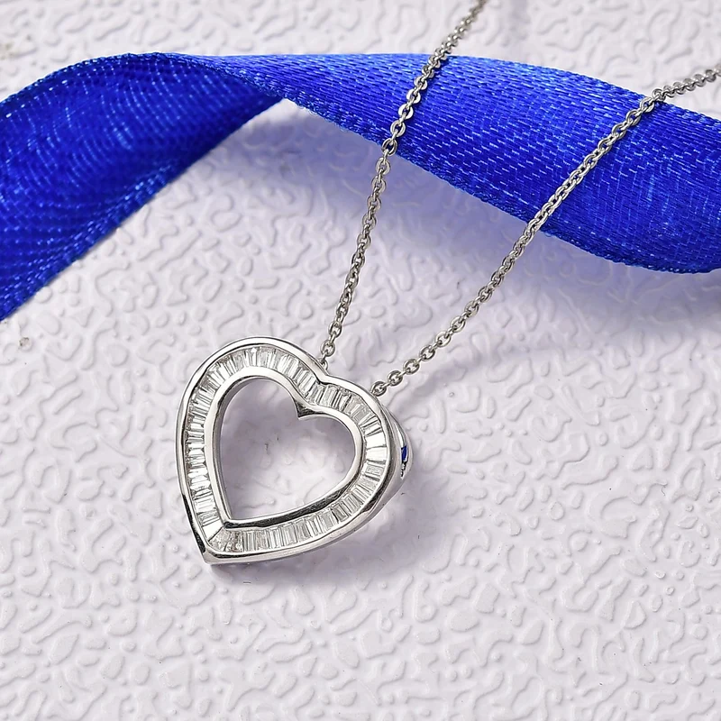 LUXURIANT SGL zertifizierter SI-GH Labor Diamant Anhänger mit 50cm Kette, 925 Silber rhodiniert - 0,50 ct.
