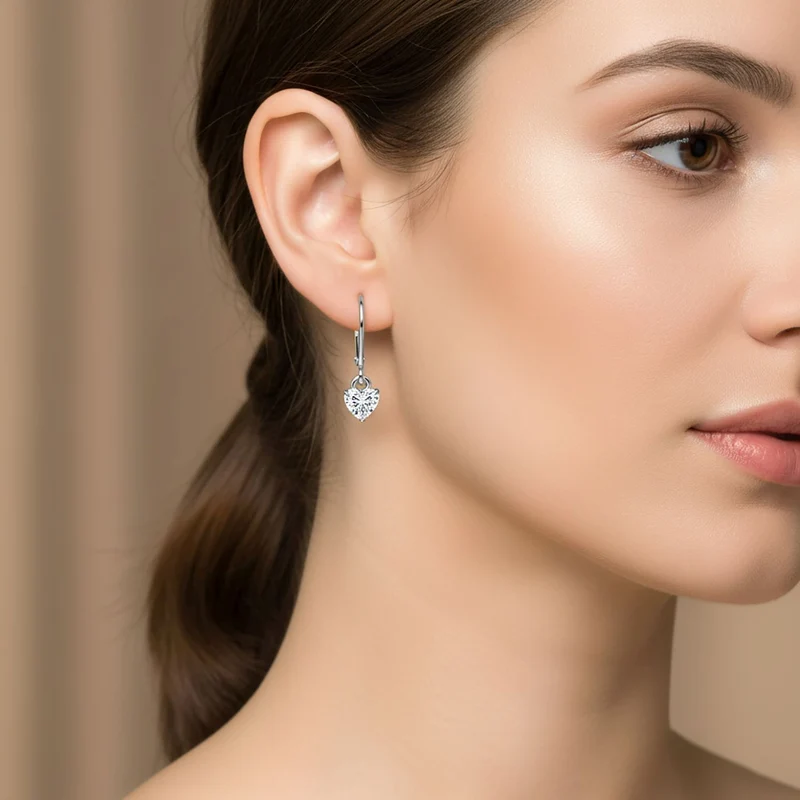 LUXURIANT 1 ct. SGL zertifizierte VS-EF Labor Herzschliff Diamant Ohrringe, 925 Silber rhodiniert