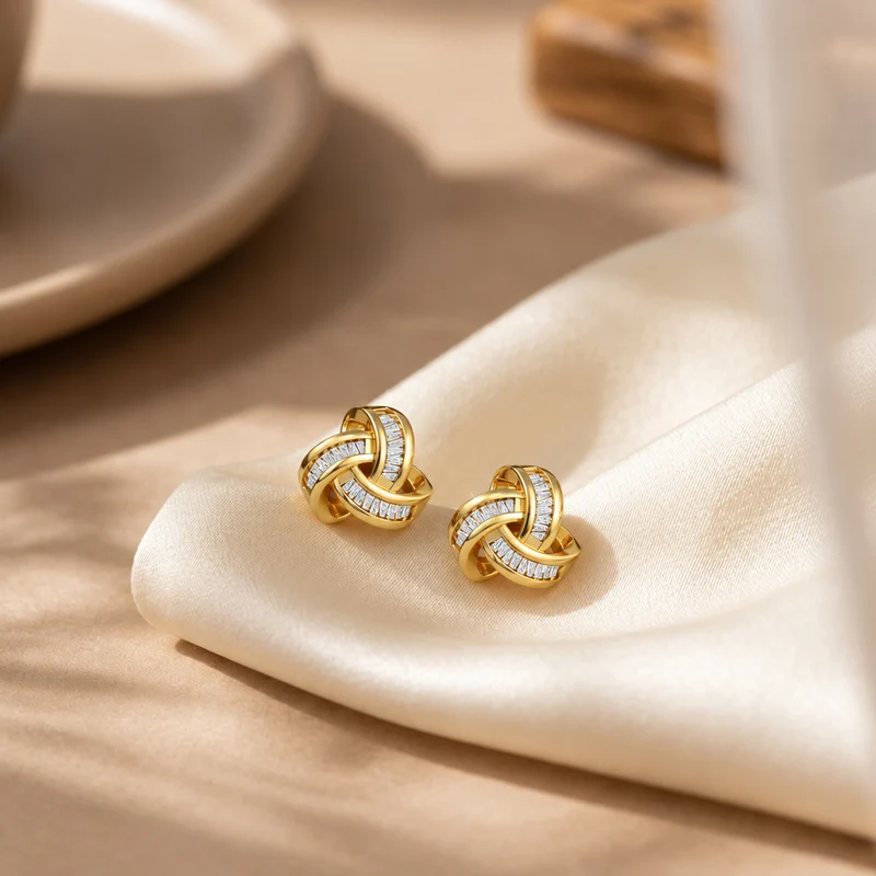 LUXURIANT 0,28 ct. SGL zertifizierte SI-GH Labor Diamant Liebesknoten Ohrringe, 925 Silber 750 Roségold Vermeil