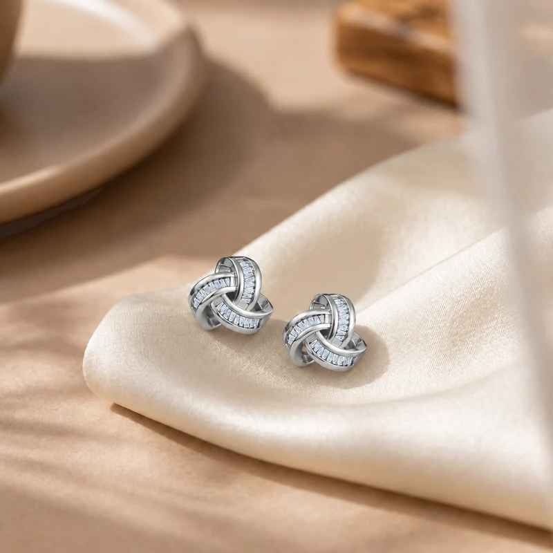 LUXURIANT 0,28 ct. SGL zertifizierte SI-GH Labor Diamant Liebesknoten Ohrringe, 925 Silber 750 Roségold Vermeil