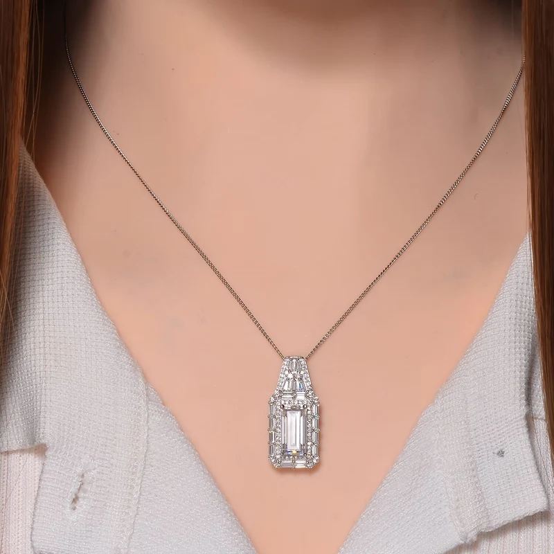 Moissanit Anhänger mit Kette, 925 Silber platiniert, 925 Silber rhodiniert ca. 3.86 ct