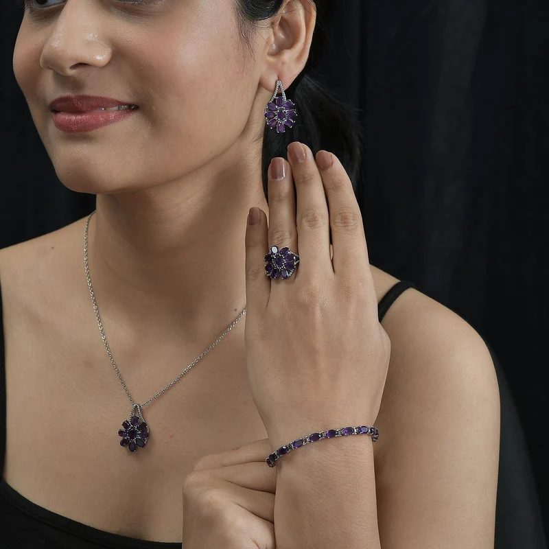 Afrikanischer Amethyst Schmuckset Edelstahl ca. 25.63 ct