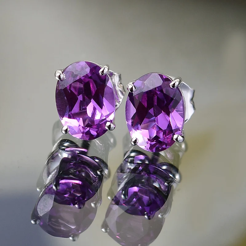 LUXURIANT zertifizierte und geprüfte AAA Labor lila Saphir Solitär Ohrringe in 417 Weißgold -(10-15 Werktage Lieferzeit) 2,88 ct.