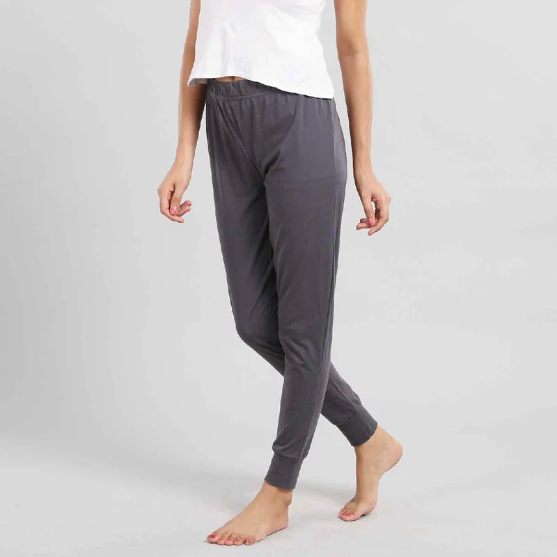 Elastische, eng anliegende Damenhose; Größe M, Dunkelblau
