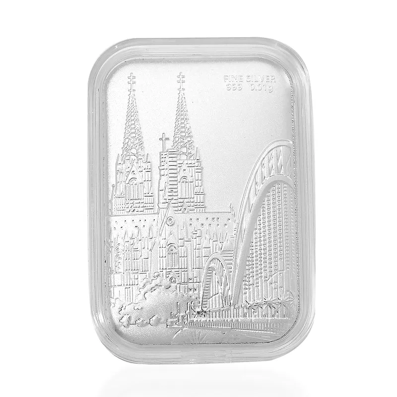 999er Silberfolie mit Kreuz-Motiv, ca. 26x40 mm. ca. 10.00 mg