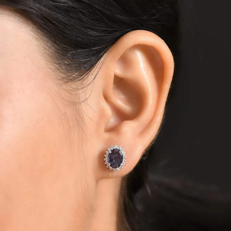 LUXURIANT(10-15 Werktage Lieferzeit) 3,88 ct. AGI zertifizierte und geprüfte AAA Labor Alexandrit und Labor Diamant Ohrringe in 417 Weißgold